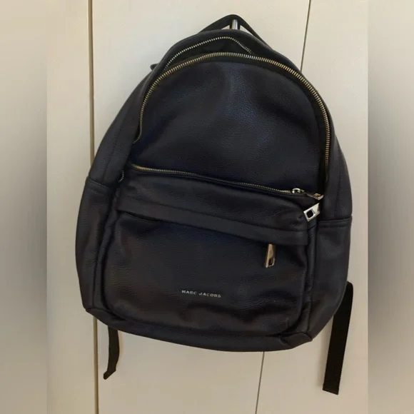 Selling Marc Jacobs backpack. Marc Jacobs Women main image 4